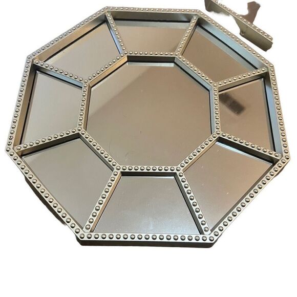 Set of 4 Hexagon Silver studded geometric mirrors art deco theme decor - Picture 2 of 3